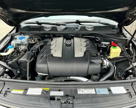 Коричневый Фольксваген Туарег, объемом двигателя 3 л и пробегом 74 тыс. км за 8000 $, фото 14 на Automoto.ua