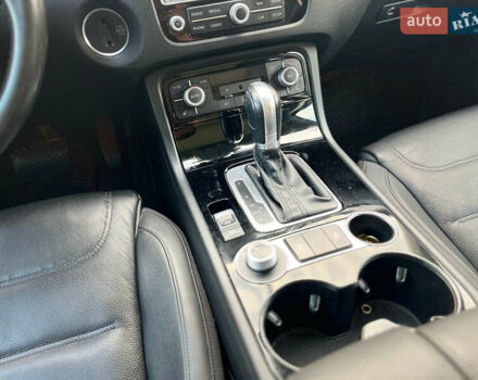 Коричневый Фольксваген Туарег, объемом двигателя 3 л и пробегом 274 тыс. км за 21500 $, фото 48 на Automoto.ua