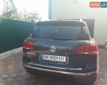 Коричневий Фольксваген Туарег, об'ємом двигуна 3 л та пробігом 320 тис. км за 28000 $, фото 3 на Automoto.ua