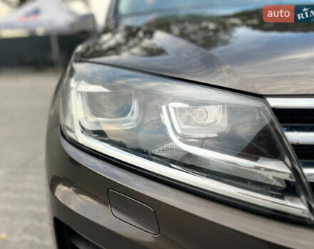 Коричневый Фольксваген Туарег, объемом двигателя 3 л и пробегом 274 тыс. км за 21500 $, фото 9 на Automoto.ua