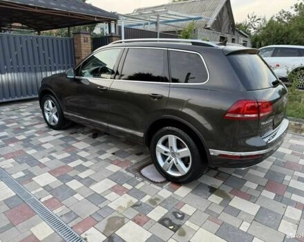 Коричневый Фольксваген Туарег, объемом двигателя 3 л и пробегом 120 тыс. км за 20500 $, фото 2 на Automoto.ua