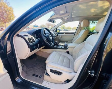 Коричневий Фольксваген Туарег, об'ємом двигуна 3.6 л та пробігом 78 тис. км за 15500 $, фото 5 на Automoto.ua