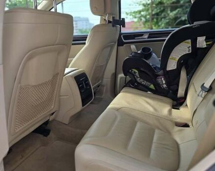 Коричневый Фольксваген Туарег, объемом двигателя 2.97 л и пробегом 160 тыс. км за 29000 $, фото 25 на Automoto.ua