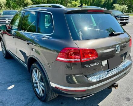 Коричневий Фольксваген Туарег, об'ємом двигуна 3 л та пробігом 73 тис. км за 4600 $, фото 5 на Automoto.ua