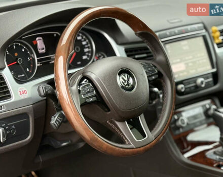 Коричневый Фольксваген Туарег, объемом двигателя 2.97 л и пробегом 248 тыс. км за 28900 $, фото 13 на Automoto.ua