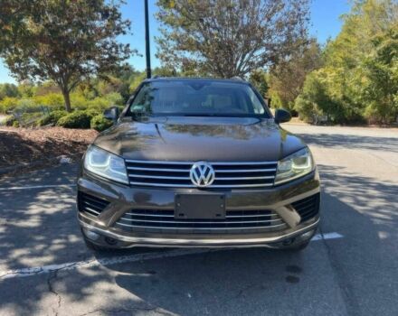 Фольксваген Туарег 2016 в Киеве на Automoto.ua Коричневый Фольксваген Туарег, объемом двигателя 3.6 л и пробегом 71 тыс. км за 6400 $, фото 1 на Automoto.ua