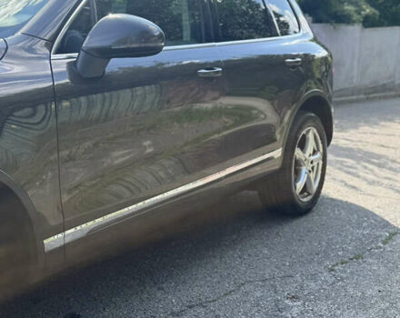 Коричневый Фольксваген Туарег, объемом двигателя 3 л и пробегом 135 тыс. км за 25100 $, фото 2 на Automoto.ua