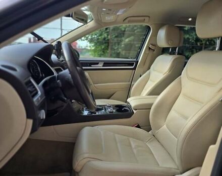 Коричневый Фольксваген Туарег, объемом двигателя 2.97 л и пробегом 160 тыс. км за 29000 $, фото 23 на Automoto.ua