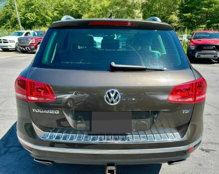 Коричневий Фольксваген Туарег, об'ємом двигуна 3 л та пробігом 73 тис. км за 4600 $, фото 4 на Automoto.ua