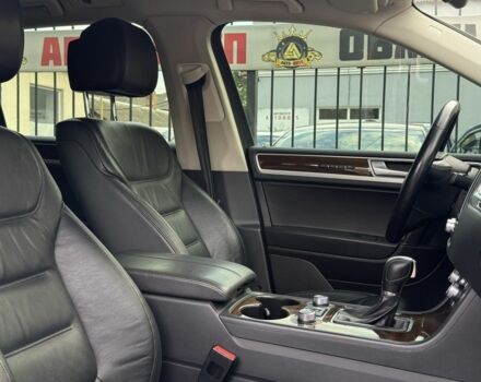 Коричневый Фольксваген Туарег, объемом двигателя 3 л и пробегом 152 тыс. км за 29999 $, фото 18 на Automoto.ua