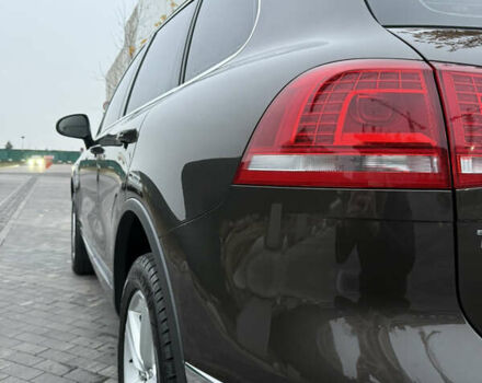 Коричневый Фольксваген Туарег, объемом двигателя 2.97 л и пробегом 136 тыс. км за 34000 $, фото 4 на Automoto.ua