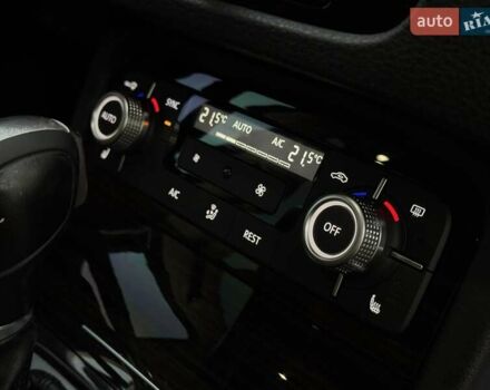 Коричневий Фольксваген Туарег, об'ємом двигуна 2.97 л та пробігом 220 тис. км за 28990 $, фото 62 на Automoto.ua