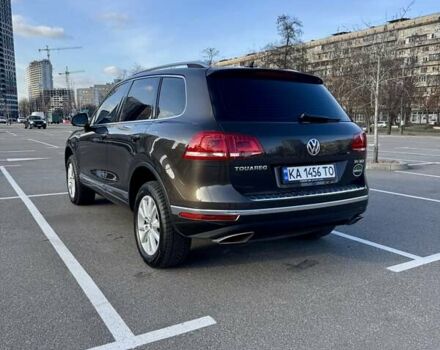 Коричневый Фольксваген Туарег, объемом двигателя 2.97 л и пробегом 155 тыс. км за 31000 $, фото 2 на Automoto.ua