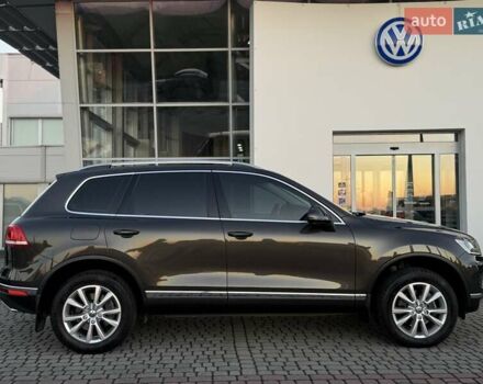 Коричневий Фольксваген Туарег, об'ємом двигуна 2.97 л та пробігом 220 тис. км за 28990 $, фото 17 на Automoto.ua