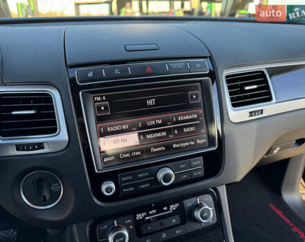 Коричневый Фольксваген Туарег, объемом двигателя 3 л и пробегом 220 тыс. км за 26500 $, фото 43 на Automoto.ua