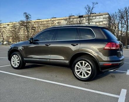 Коричневый Фольксваген Туарег, объемом двигателя 2.97 л и пробегом 155 тыс. км за 31000 $, фото 1 на Automoto.ua