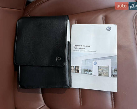 Коричневый Фольксваген Туарег, объемом двигателя 3 л и пробегом 220 тыс. км за 29800 $, фото 65 на Automoto.ua