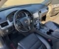 Коричневий Фольксваген Туарег, об'ємом двигуна 3 л та пробігом 220 тис. км за 26500 $, фото 10 на Automoto.ua