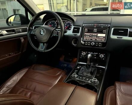 Коричневий Фольксваген Туарег, об'ємом двигуна 2.97 л та пробігом 220 тис. км за 28990 $, фото 55 на Automoto.ua