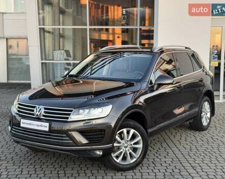 Коричневий Фольксваген Туарег, об'ємом двигуна 2.97 л та пробігом 220 тис. км за 28990 $, фото 4 на Automoto.ua