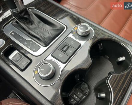 Коричневый Фольксваген Туарег, объемом двигателя 3 л и пробегом 220 тыс. км за 29800 $, фото 50 на Automoto.ua