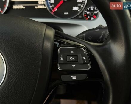 Коричневий Фольксваген Туарег, об'ємом двигуна 2.97 л та пробігом 220 тис. км за 28990 $, фото 68 на Automoto.ua