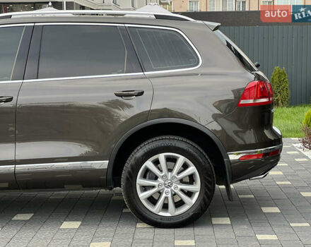 Коричневый Фольксваген Туарег, объемом двигателя 3 л и пробегом 220 тыс. км за 29800 $, фото 17 на Automoto.ua