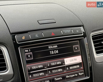 Коричневый Фольксваген Туарег, объемом двигателя 3 л и пробегом 220 тыс. км за 29800 $, фото 54 на Automoto.ua