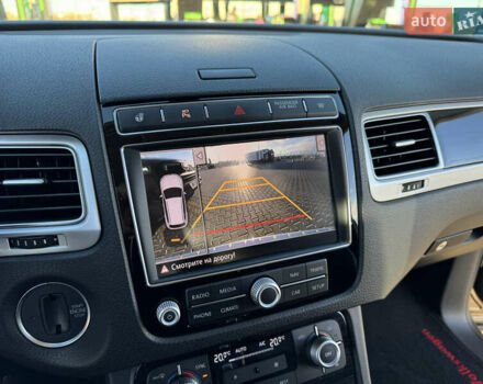 Коричневый Фольксваген Туарег, объемом двигателя 3 л и пробегом 220 тыс. км за 26500 $, фото 44 на Automoto.ua