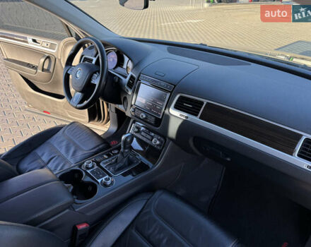 Коричневый Фольксваген Туарег, объемом двигателя 3 л и пробегом 220 тыс. км за 26500 $, фото 26 на Automoto.ua