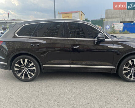 Коричневый Фольксваген Туарег, объемом двигателя 3 л и пробегом 90 тыс. км за 50000 $, фото 10 на Automoto.ua