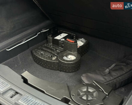 Коричневый Фольксваген Туарег, объемом двигателя 2.97 л и пробегом 98 тыс. км за 57999 $, фото 97 на Automoto.ua