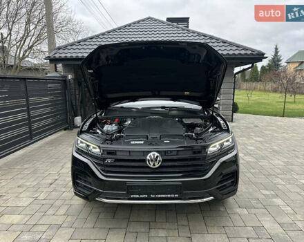 Коричневый Фольксваген Туарег, объемом двигателя 2.97 л и пробегом 98 тыс. км за 57999 $, фото 98 на Automoto.ua