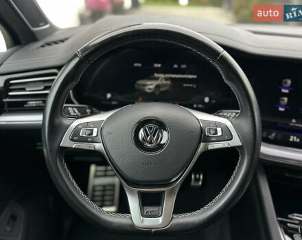 Коричневый Фольксваген Туарег, объемом двигателя 2.97 л и пробегом 98 тыс. км за 57999 $, фото 50 на Automoto.ua