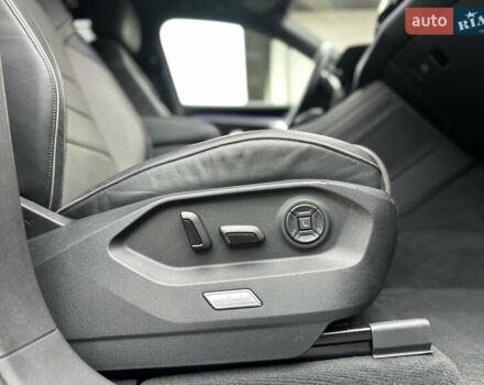 Коричневый Фольксваген Туарег, объемом двигателя 2.97 л и пробегом 98 тыс. км за 57999 $, фото 87 на Automoto.ua