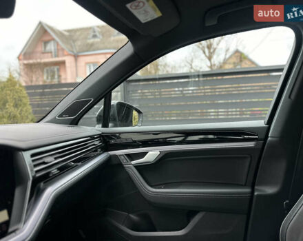 Коричневий Фольксваген Туарег, об'ємом двигуна 2.97 л та пробігом 98 тис. км за 59999 $, фото 66 на Automoto.ua