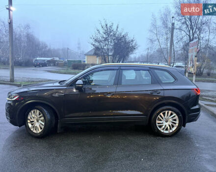 Коричневый Фольксваген Туарег, объемом двигателя 3 л и пробегом 78 тыс. км за 48000 $, фото 4 на Automoto.ua