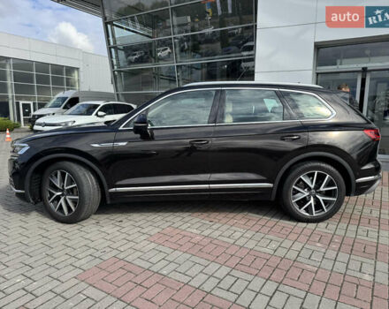 Коричневий Фольксваген Туарег, об'ємом двигуна 2.99 л та пробігом 110 тис. км за 47500 $, фото 2 на Automoto.ua