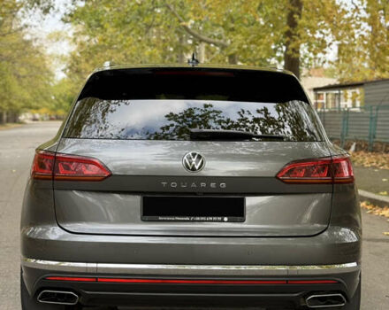 Коричневий Фольксваген Туарег, об'ємом двигуна 3 л та пробігом 100 тис. км за 48000 $, фото 5 на Automoto.ua