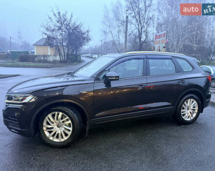 Коричневый Фольксваген Туарег, объемом двигателя 3 л и пробегом 78 тыс. км за 48000 $, фото 3 на Automoto.ua