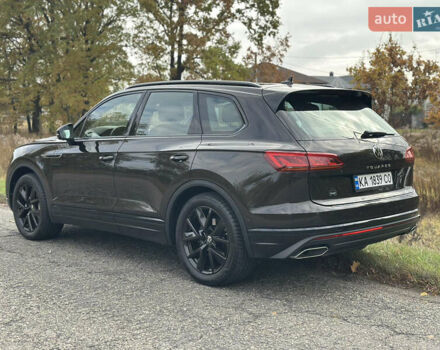 Коричневый Фольксваген Туарег, объемом двигателя 2.97 л и пробегом 255 тыс. км за 45900 $, фото 5 на Automoto.ua