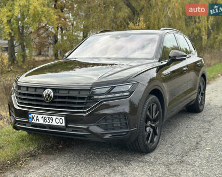 Коричневый Фольксваген Туарег, объемом двигателя 2.97 л и пробегом 255 тыс. км за 45900 $, фото 3 на Automoto.ua