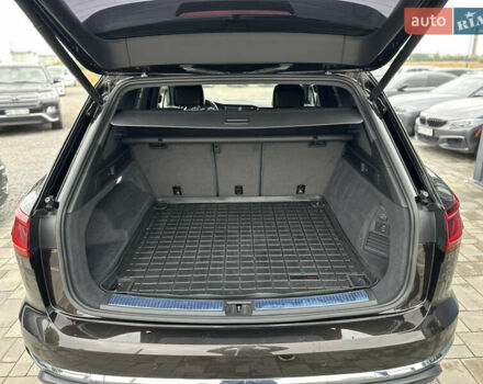 Коричневий Фольксваген Туарег, об'ємом двигуна 3 л та пробігом 106 тис. км за 55888 $, фото 21 на Automoto.ua