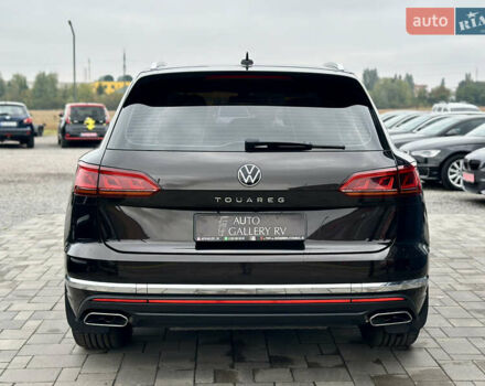 Коричневий Фольксваген Туарег, об'ємом двигуна 3 л та пробігом 106 тис. км за 55888 $, фото 7 на Automoto.ua