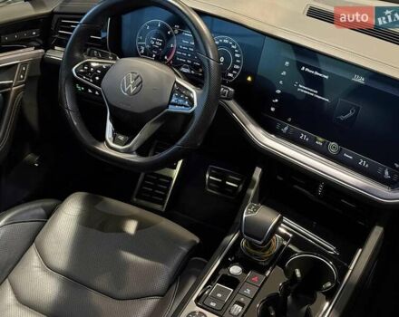 Коричневый Фольксваген Туарег, объемом двигателя 3 л и пробегом 114 тыс. км за 60990 $, фото 11 на Automoto.ua