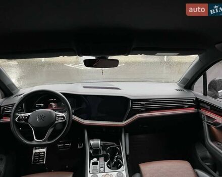 Коричневый Фольксваген Туарег, объемом двигателя 2.97 л и пробегом 74 тыс. км за 62000 $, фото 24 на Automoto.ua