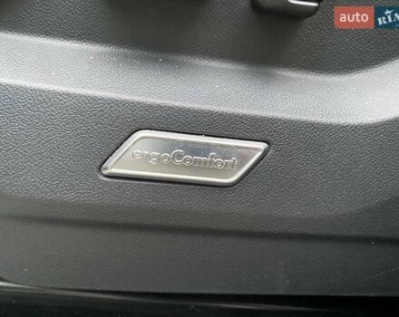 Коричневий Фольксваген Туарег, об'ємом двигуна 2.99 л та пробігом 48 тис. км за 69000 $, фото 25 на Automoto.ua