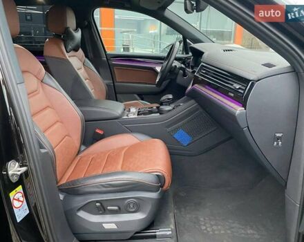 Коричневий Фольксваген Туарег, об'ємом двигуна 2.99 л та пробігом 48 тис. км за 69000 $, фото 30 на Automoto.ua