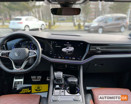 Коричневый Фольксваген Туарег, объемом двигателя 3 л и пробегом 10 тыс. км за 83600 $, фото 19 на Automoto.ua