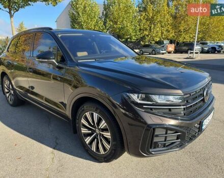 Коричневый Фольксваген Туарег, объемом двигателя 2.97 л и пробегом 76 тыс. км за 75077 $, фото 15 на Automoto.ua